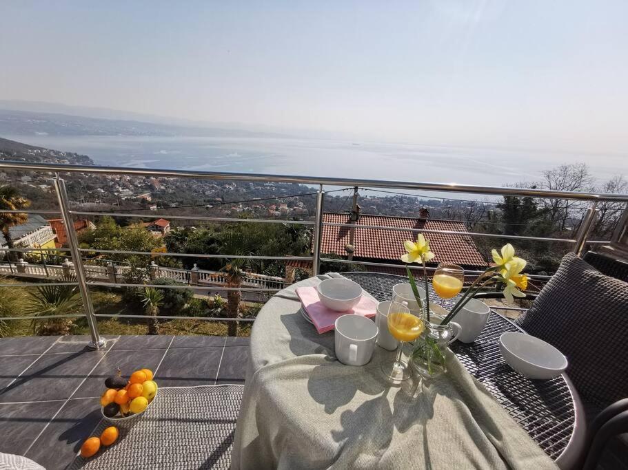 Ferienwohnung Mit 180° Meerblick Dobreć Dış mekan fotoğraf