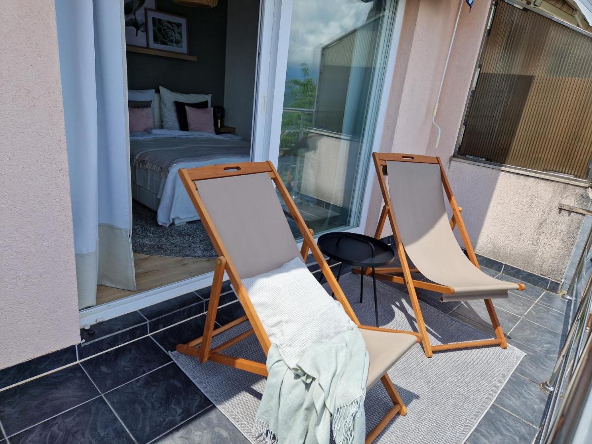 Ferienwohnung Mit 180° Meerblick Dobreć Dış mekan fotoğraf